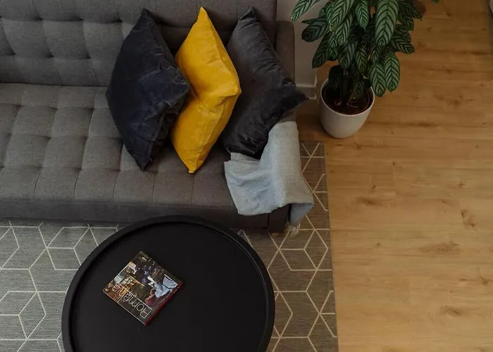 Apartment Sky Penthouse - Square Bucharest