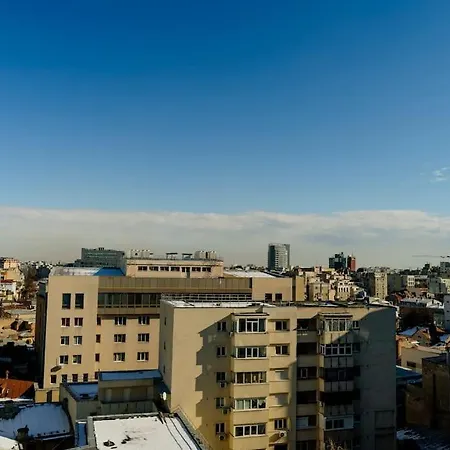 Sky Penthouse - Square Apartment *